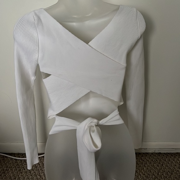 Open neck long sleeve shirt - Picture 4 of 4